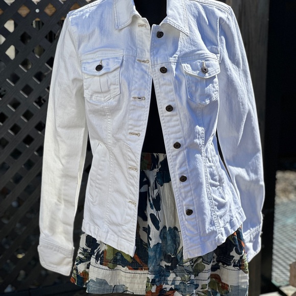 Tommy Hilfiger white denim jacket S/P - Picture 3 of 7